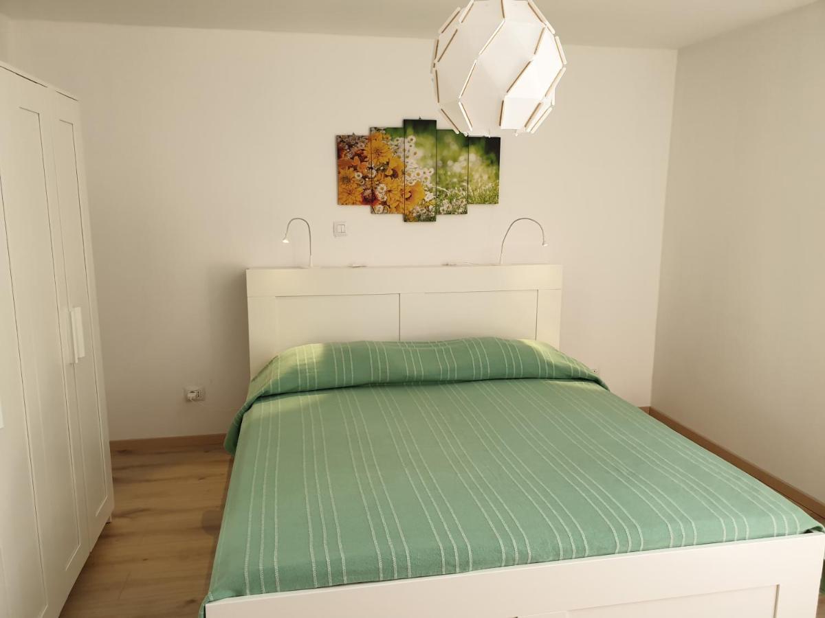 Apartments Stella Apsyrtides Осор Экстерьер фото